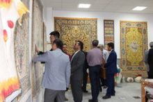 بازدید تیم تحقیقاتی و صنعتی کشور چین از مرکز خلاقیت و نوآوری فرش مستقر در مرکز نوآوری و تجاری سازی دانشگاه کاشان